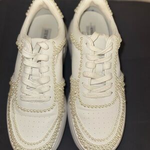 White Steve Madden Sneakers with Pearl Embellishments